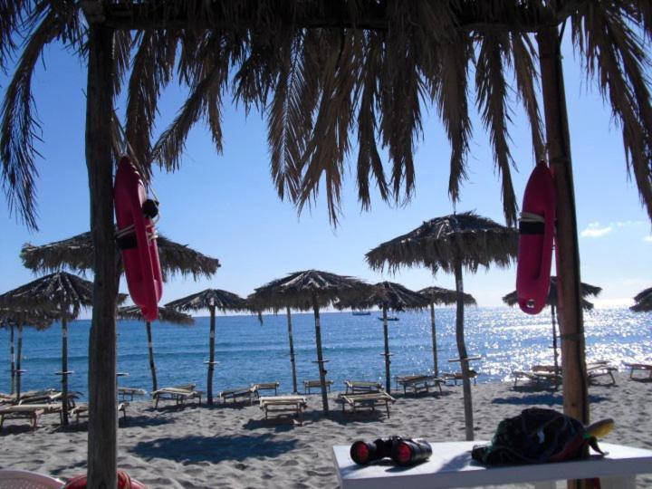 Hotel Baia Cea 바리사르도 외부 사진